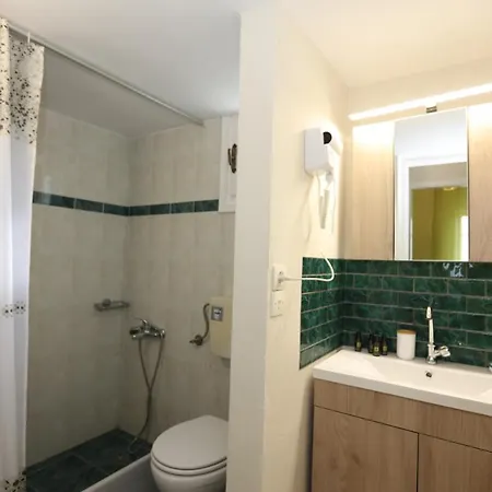 Summerandros Meliti Lámira