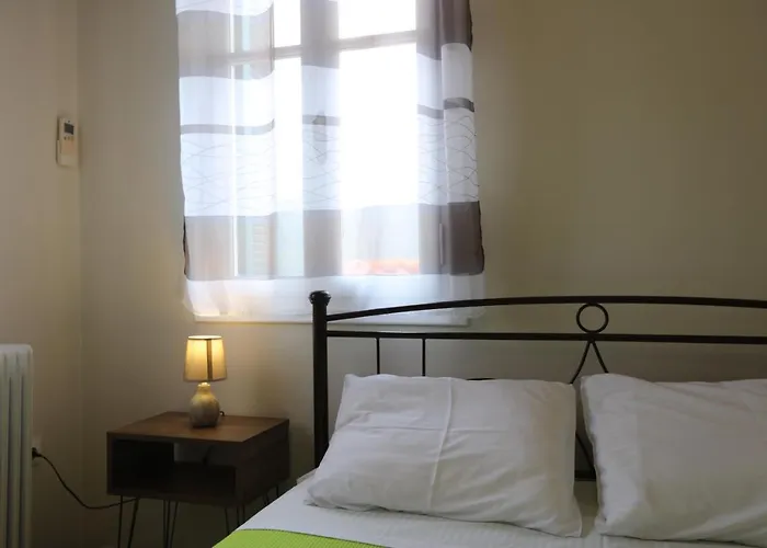 Daire Summerandros Meliti Lámira