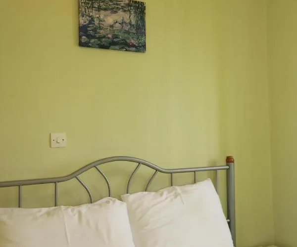 Summerandros Meliti Lámira