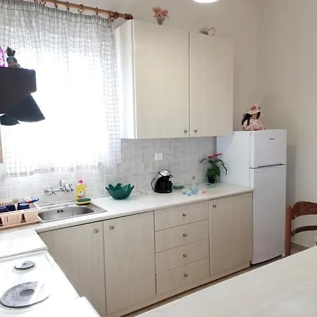 Summerandros Meliti Apartment