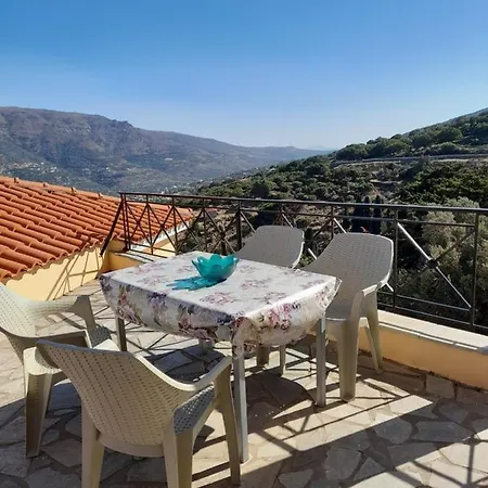 Summerandros Meliti Apartment Andros Town
