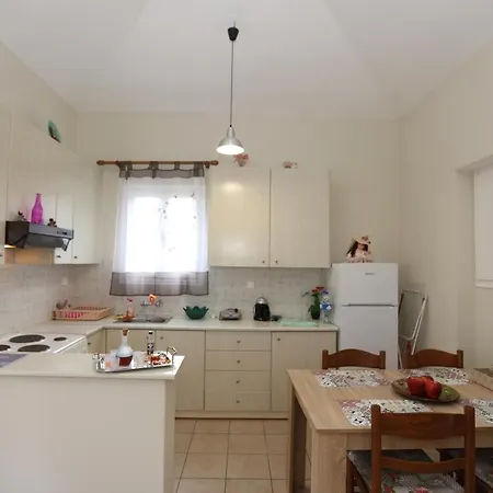 Apartment Summerandros Meliti